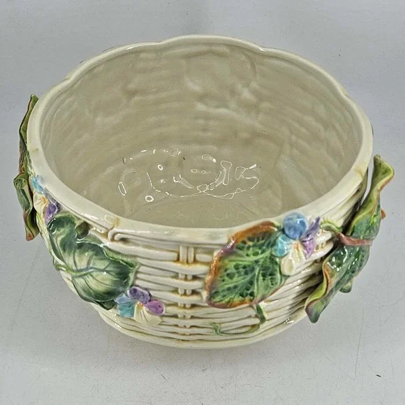 Fitz & Floyd Classics Old World Rabbit Centerpiece Cache pot Bowl
